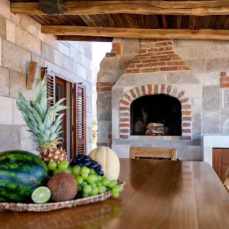 Villa Astounding Hvar 4 Bedrooms Crystal Hvar 1 Mesmerizing Sea Views Private Infinity Pool Hvar Town