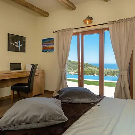 Astounding Hvar 4 Bedrooms Crystal Hvar 1 Mesmerizing Sea Views Private Infinity Pool *