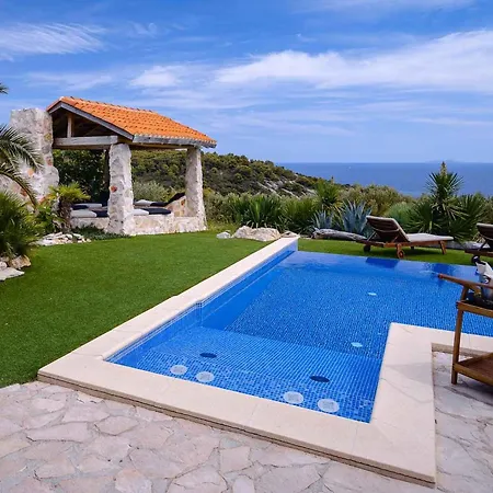 Astounding Hvar 4 Bedrooms Crystal Hvar 1 Mesmerizing Sea Views Private Infinity Pool * Hvar Town