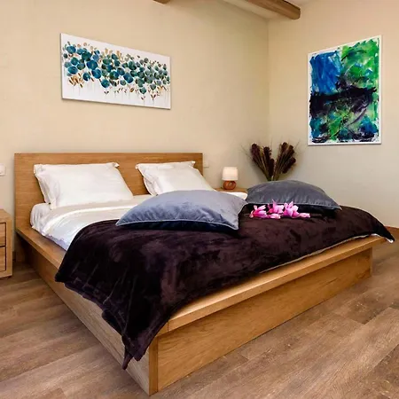 Astounding Hvar 4 Bedrooms Crystal Hvar 1 Mesmerizing Sea View فيلة *